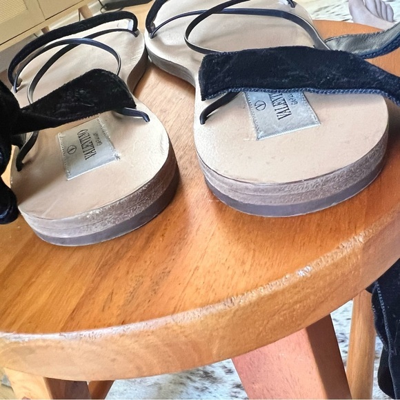 VALENTINO‎ GARAVANI Black Lace Up Leather Trimmed Velvet Sandals Size 36.5 - Picture 9 of 9